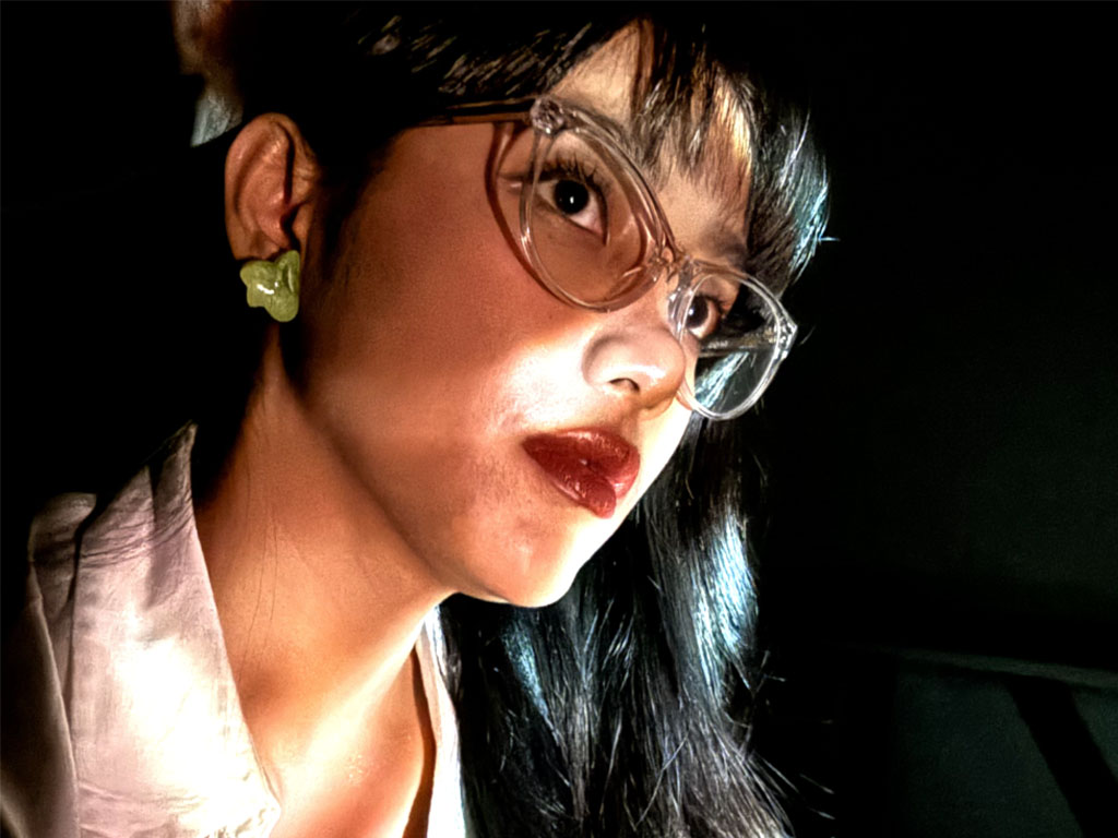 Lara Silvy Alias L/ Lepas Single Fade Away