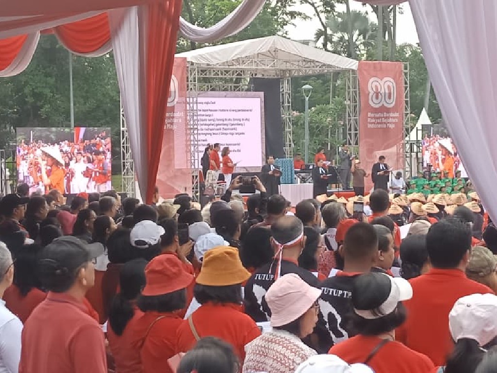 Doa Bersama Ribuan Warga di Jakarta, Ephorus HKBP: Seruan Tutup PT TPL Semakin Menderu