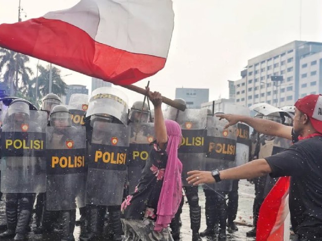 Polri Buru Akun-akun Medsos yang Diduga Memprovokasi Saat Unras Rusuh