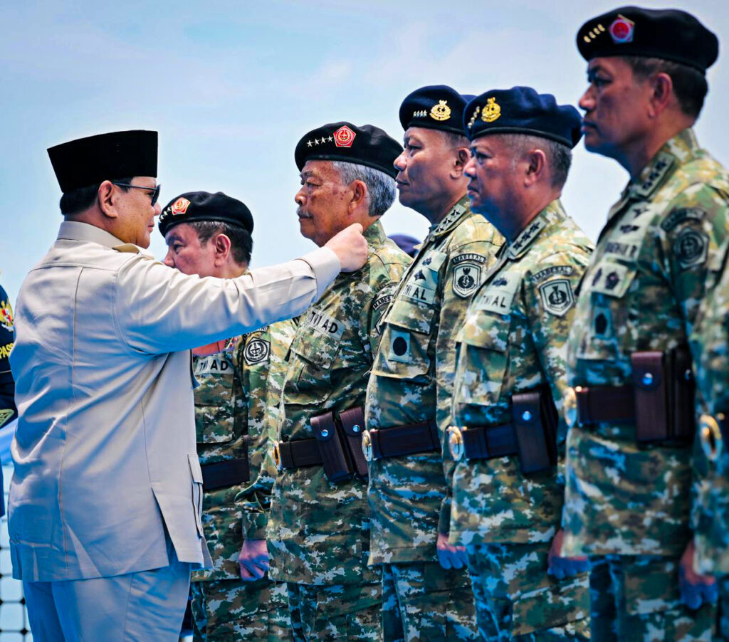 11 Perwira TNI yang Sudah Pensiun Naik Pangkat Istimewa dari Prabowo
