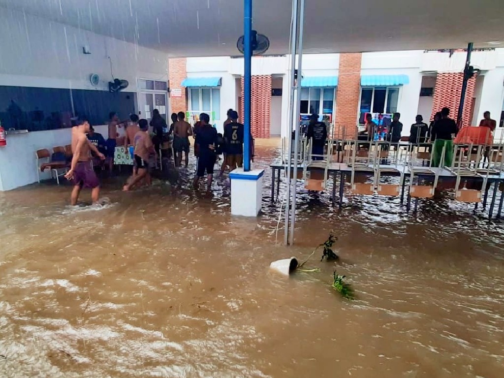 1.009 Sekolah Rusak Berat Pasca Bencana Menerjang Pulau Sumatra