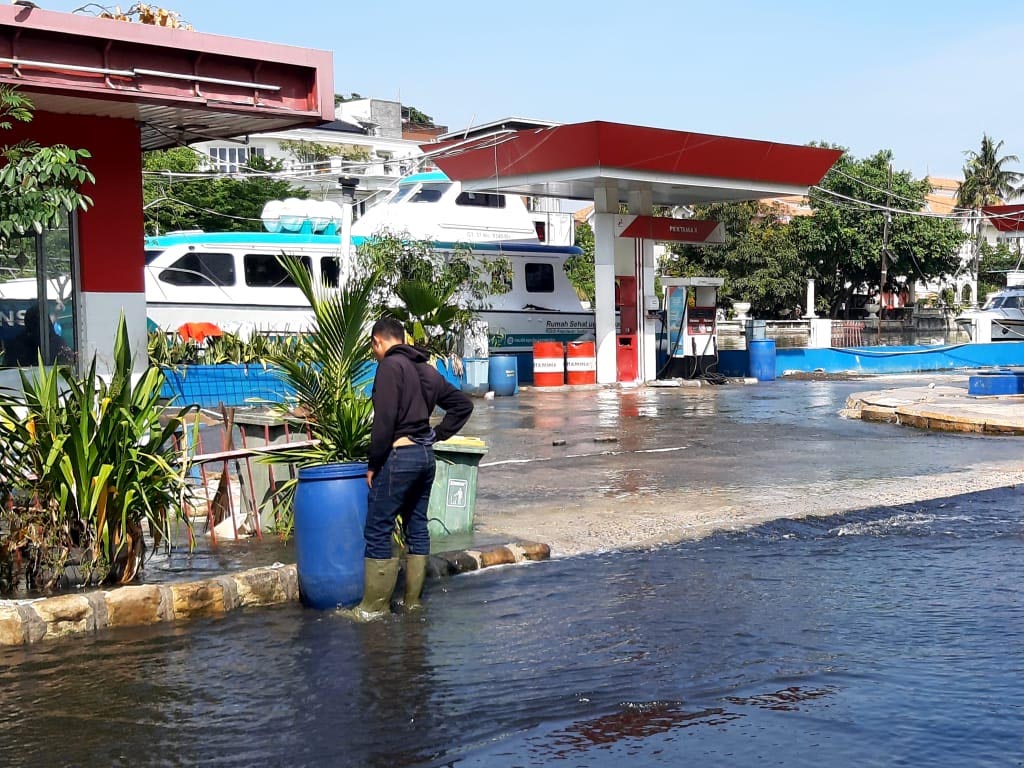 Banjir Rob Landa Jakarta Utara, Ancol Taman Impian Pastikan Operasional Tetap Lancar