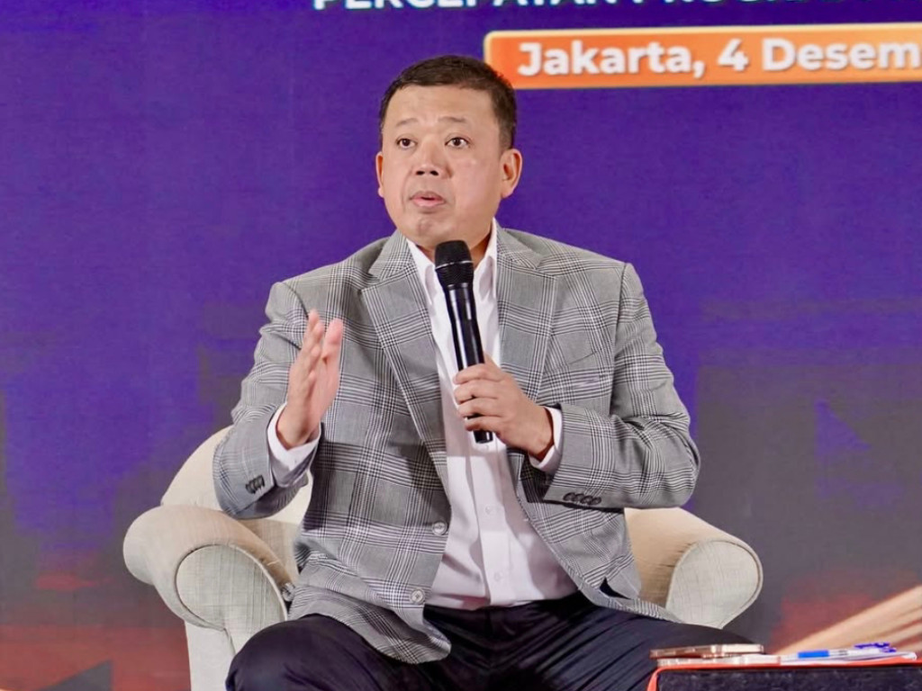 Evaluasi Total Layanan ATR/BPN, Nusron Targetkan Sertifikat Tanah Cuma 60 Hari