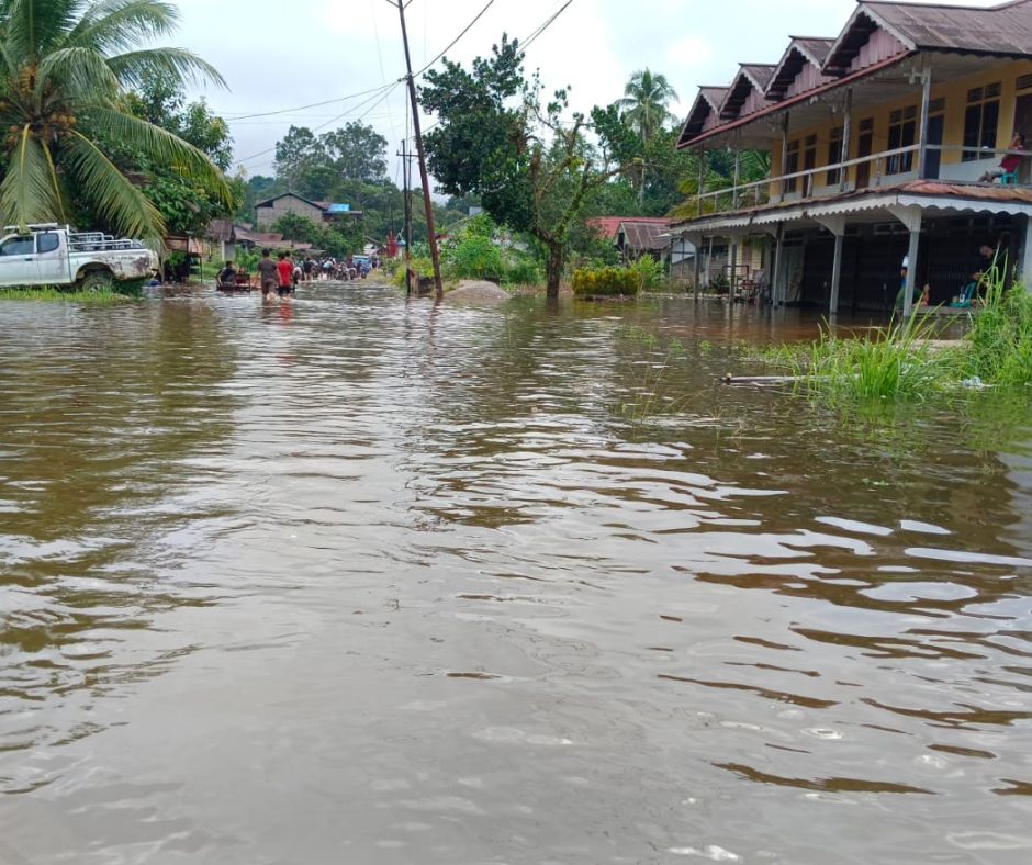 Banjir Gempur Sejumlah Wilayah di Tanah Air, Ribuan Warga Terdampak