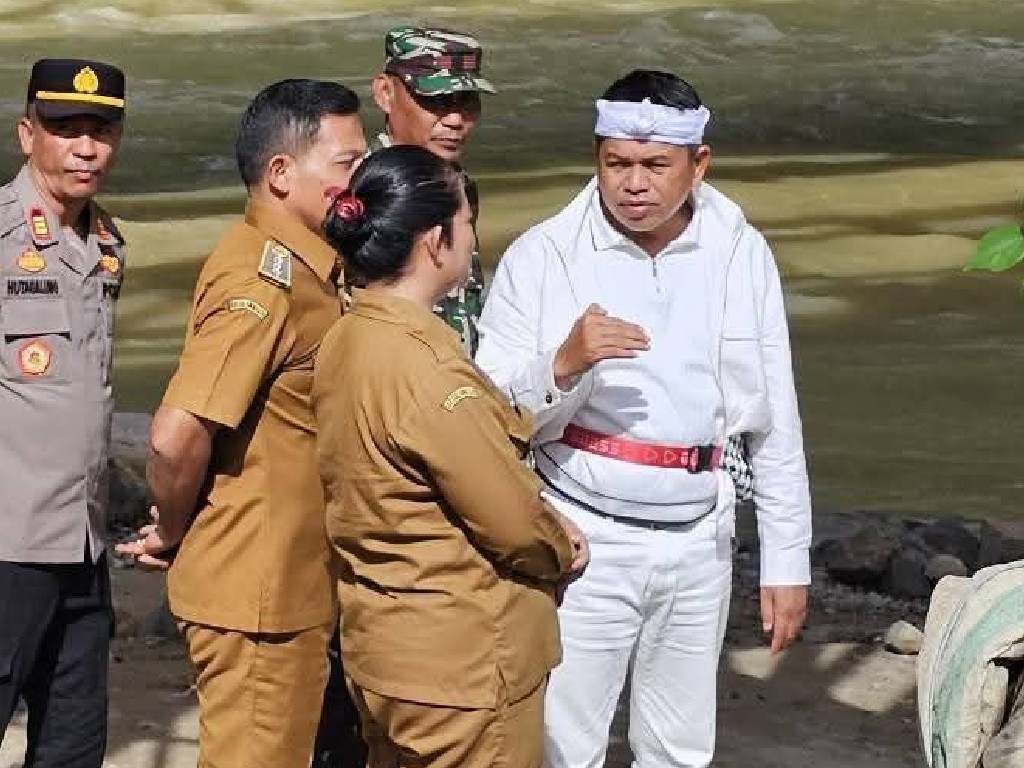 Dedi Mulyadi Tabur Miliaran Rupiah Bantu Korban Bencana di Tapanuli