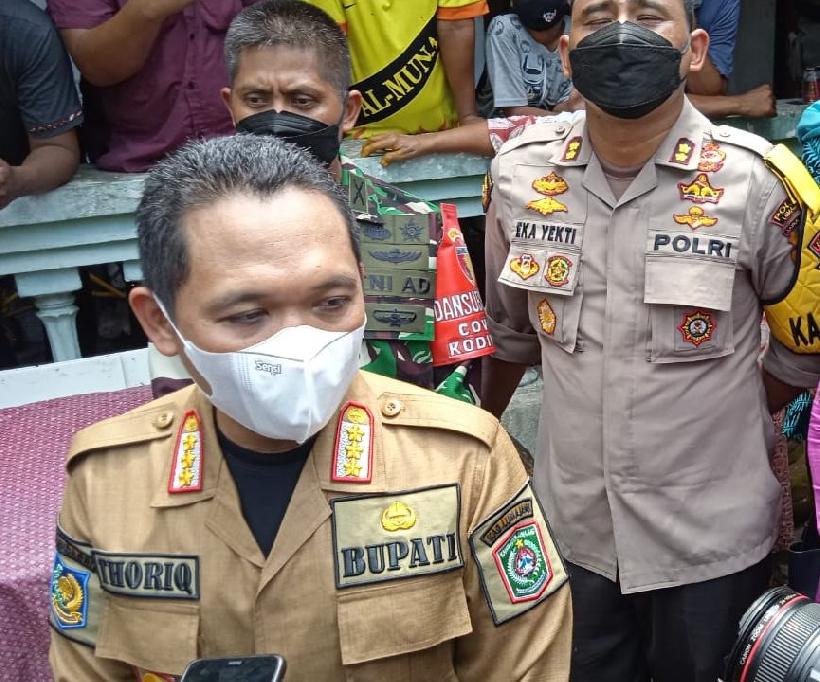 Bupati Lumajang Instruksikan Cari Pria Berjenggot Penendang Sesajen