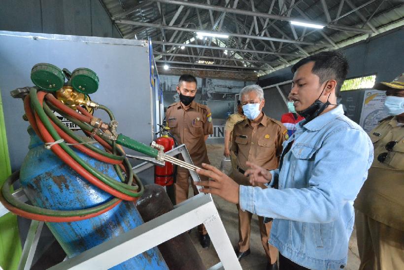 Puluhan Pemuda Forderin Ikut Pelatihan Workshop Las Pertamina