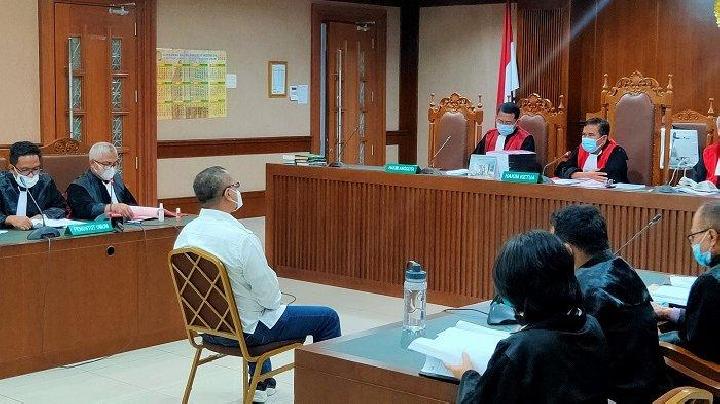  Ferdinand Hutahaean Mengaku Mualaf Tapi di KTP Masih Beragama Kristen