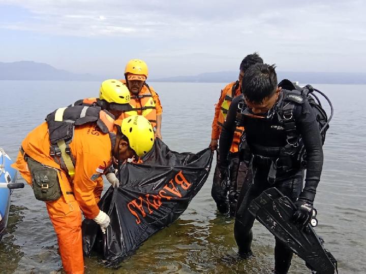 Widodo Tambunan Tenggelam di Danau Toba Kedalaman 30 Meter