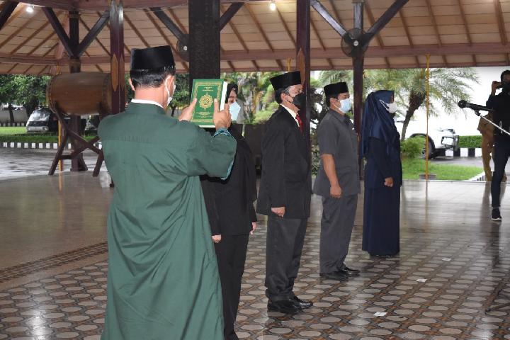 Lantik Ratusan Pejabat Fungsional, Bupati Cirebon: Tolong Jaga Kepercayaan