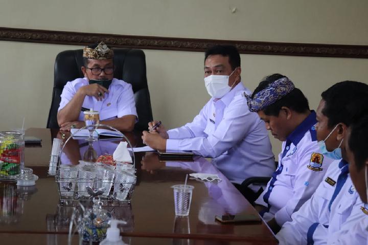 PPDI dan Bupati Cirebon, Bahas Persoalan Desa