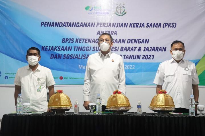 Program Jaminan Sosial Ketenagakerjaan Jaring Pengaman Cegah Kemiskinan Baru