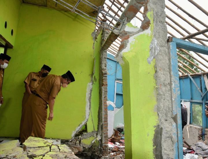 Carikan Solusi Banjir dan Tanah Bergerak, Bupati Cirebon akan ke Jakarta