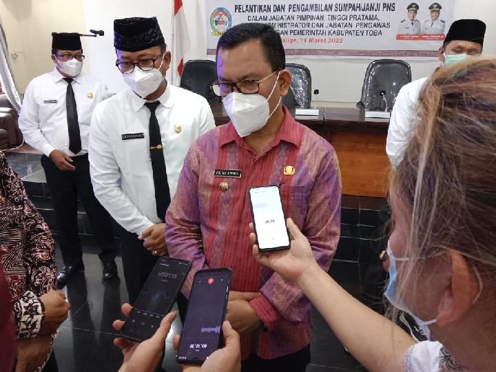 Bupati Poltak Sitorus Akui Pernah Tidak Balas Surat DPRD Toba