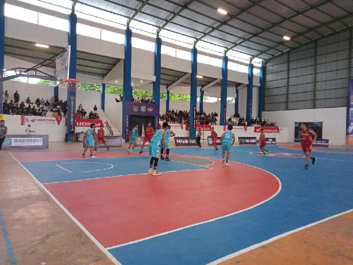 Jelang Porprov, Perbasi Mamuju Gelar Turnamen Bola Basket Bupati Mamuju Cup