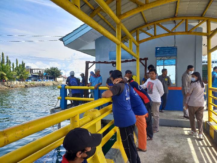 Cerita Buruh Kapal di Mamuju yang Kembali Bekerja Setelah Pelabuhan Tutup Akibat Gempa