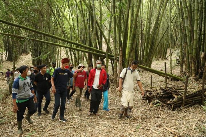 Nama Ganjar Diusulkan Jadi Nama Bukit Hutan Bambu di Bali