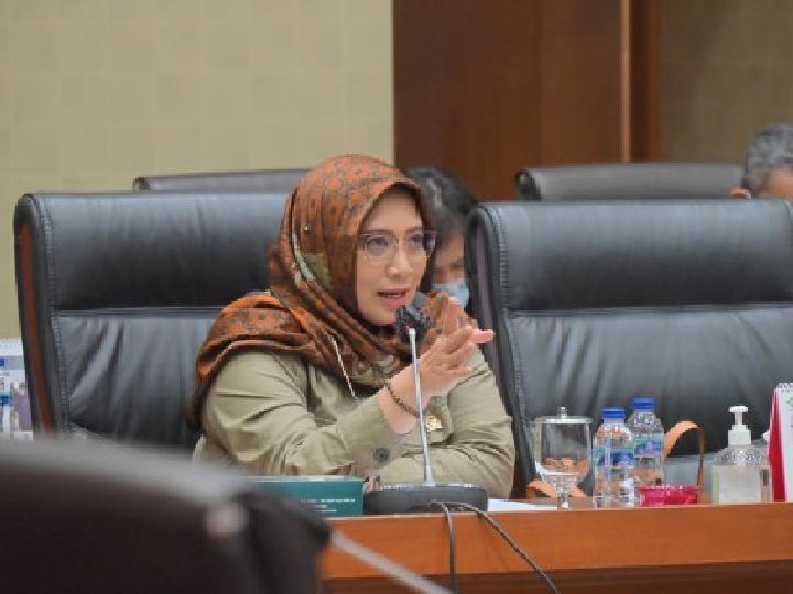 Masa Kedaluwarsa Vaksin Diperpanjang, DPR: Hilangkan Kepercayaan Masyarakat