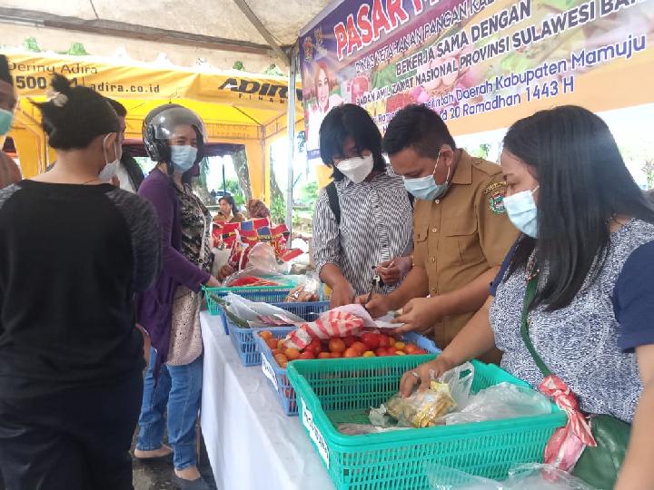 Pasar Ramadan Pemkab Mamuju Siapkan 1000 Liter Minyak Goreng Kemasan