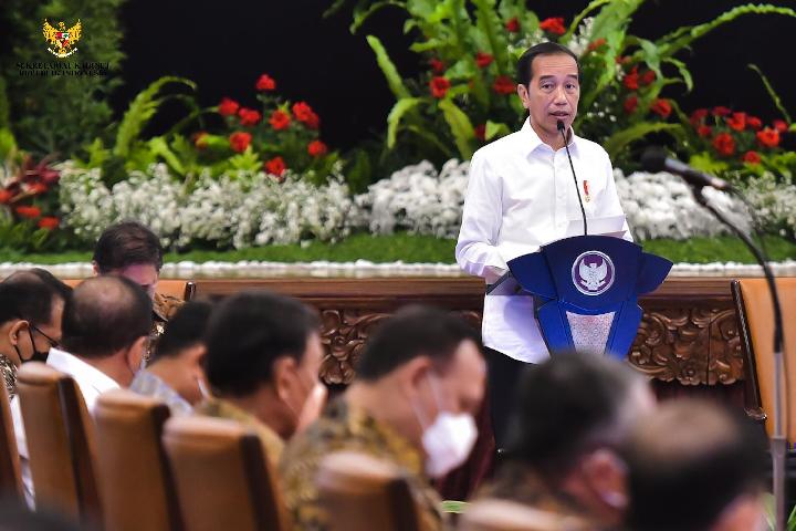 Jokowi Nilai Gen Z dan Milenial Harus Kantongi 3 Bekal Ini