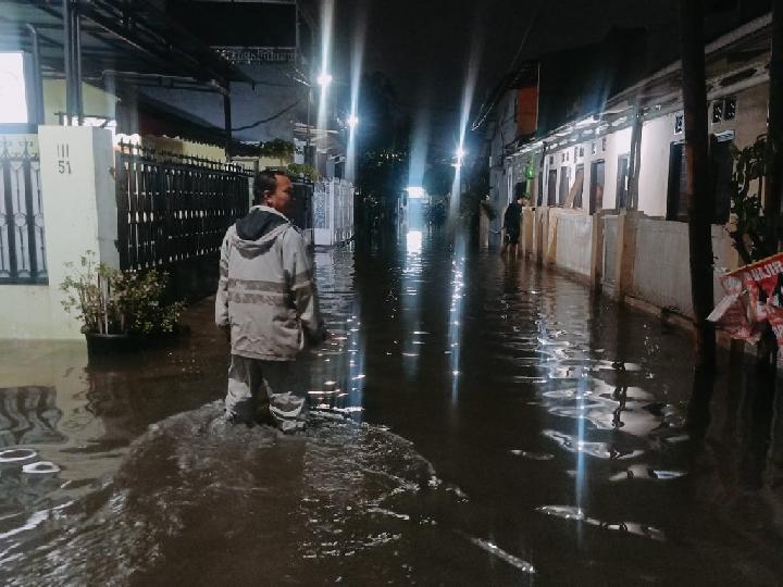 Banjir di Bekasi, Jawa Barat Berpotensi Hujan Lebat dan Angin Kencang