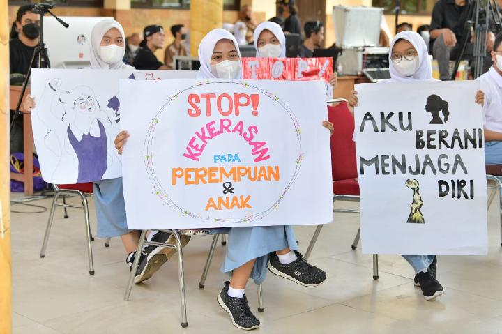 Tekan Kasus Kekerasan Perempuan dan Anak, Jawa Barat  Kampanyekan Jabar Cekas