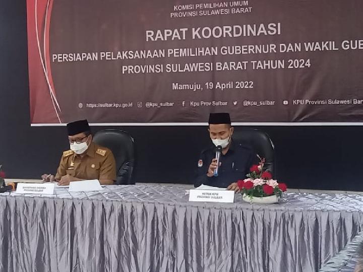 Jelang Pemilu 2024, KPU Sulbar Gelar Rapat Koordinasi