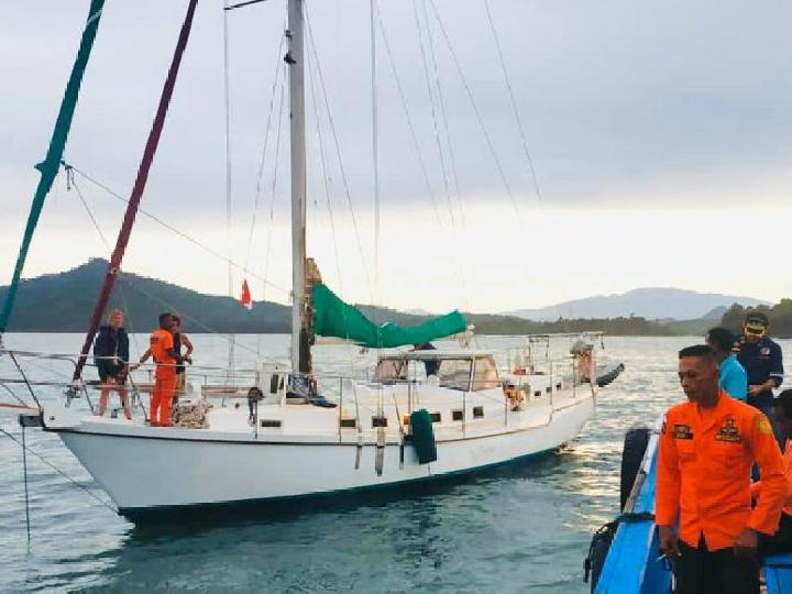 Kapal WNA yang Rusak di Perairan Aceh Ditarik ke Teluk Calang