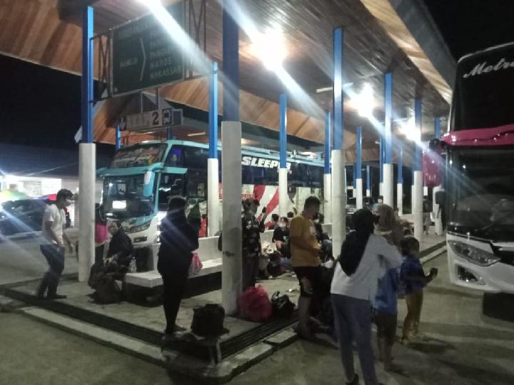 Tiket Bus Mamuju ke Makassar Mengalami Kenaikan Harga