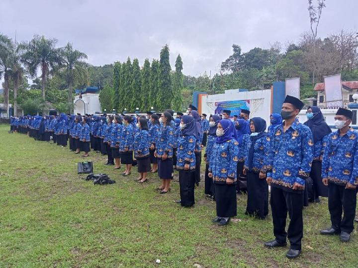 Sebanyak 160 Guru Tenaga Kontrak di Mamuju Terima SK PPPK