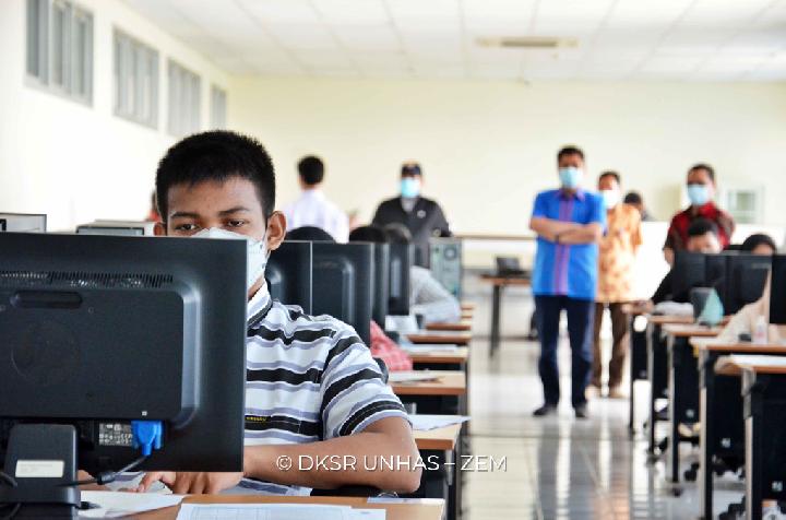 UTBK Hari Pertama di Universitas Hasanuddin, 140 Peserta Tidak Hadir