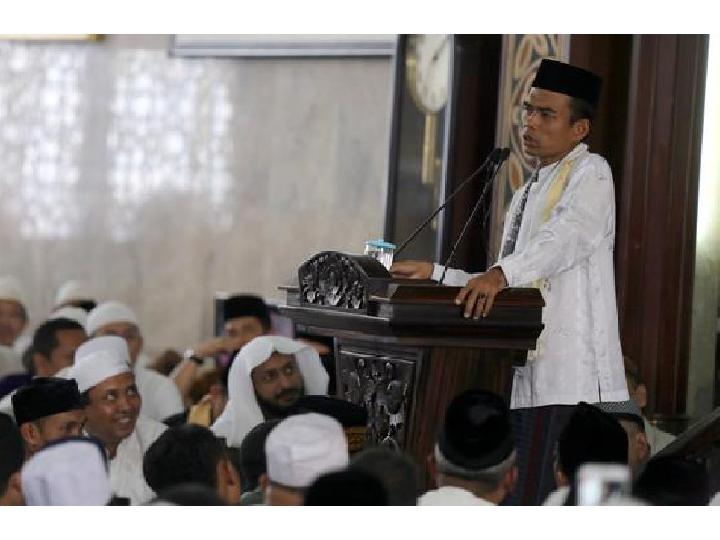 Ustaz Somad ke Pengikutnya: Tak Perlu Gunakan Uang Berbelanja ke Singapura