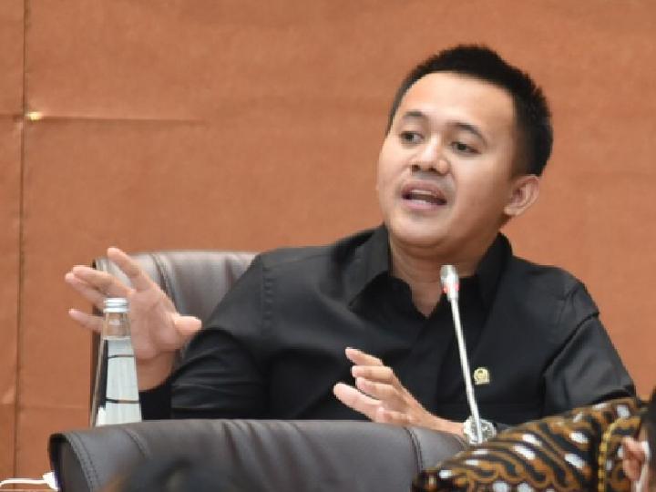 Anggota DPR Minta Kementerian Koperasi dan UKM Berkontribusi Pulihkan Ekonomi Nasional