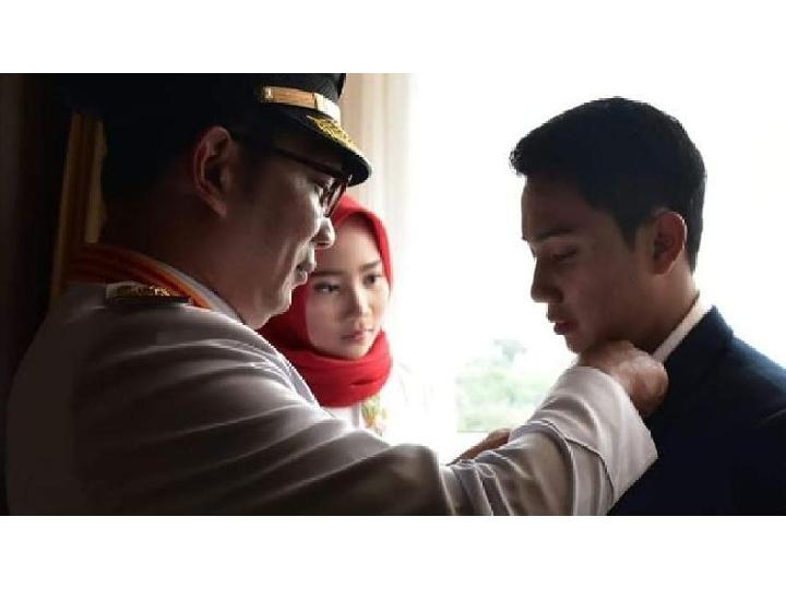 Ridwan Kamil Kumandangkan Azan di Telinga Persis Seperti Saat Eril Lahir