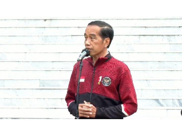 Presiden Jokowi Bagikan Bonus Rp 162,5 Miliar ke Tim Sea Games 2022