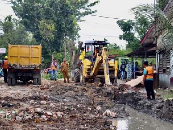 Bongkar Bangunan Liar, Bobby Nasution Wujudkan Keinginan Warga yang Tertunda 20 Tahun