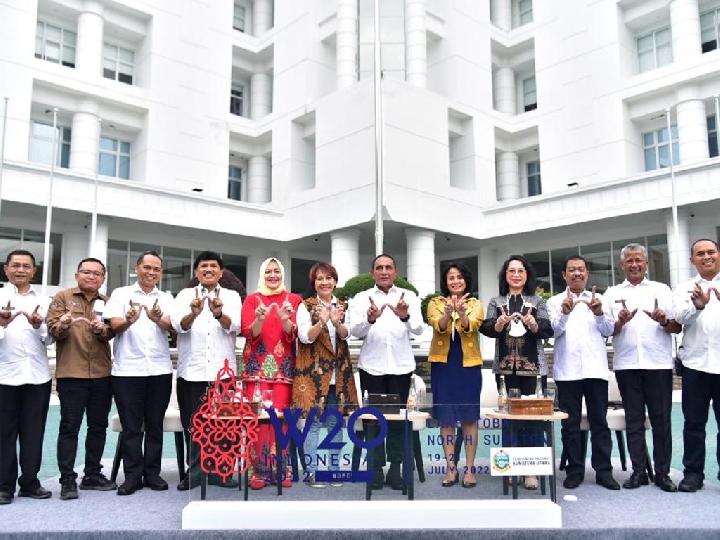 Gubsu Edy Rahmayadi: W20 Summit Buka Mata Betapa Hebatnya Danau Toba