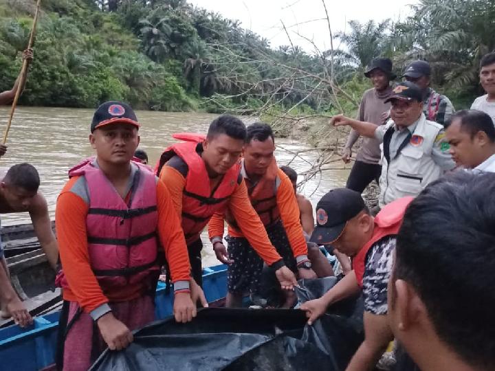 Dua Santri Pesantren Soibah yang Hanyut di Sungai Simonis Labura Ditemukan Meninggal