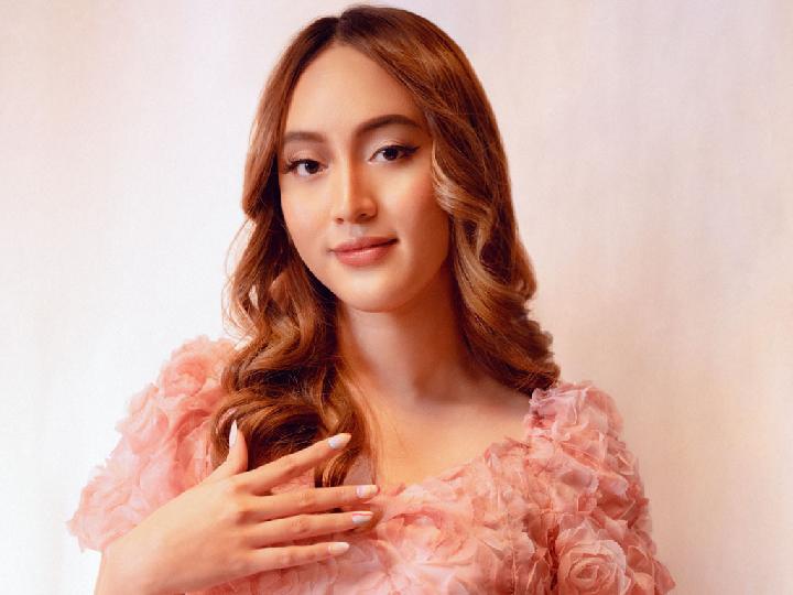 Penyanyi Jebolan Ajang Trinity Inkubasi, Gia Sabila Rilis Single Halu Merindu