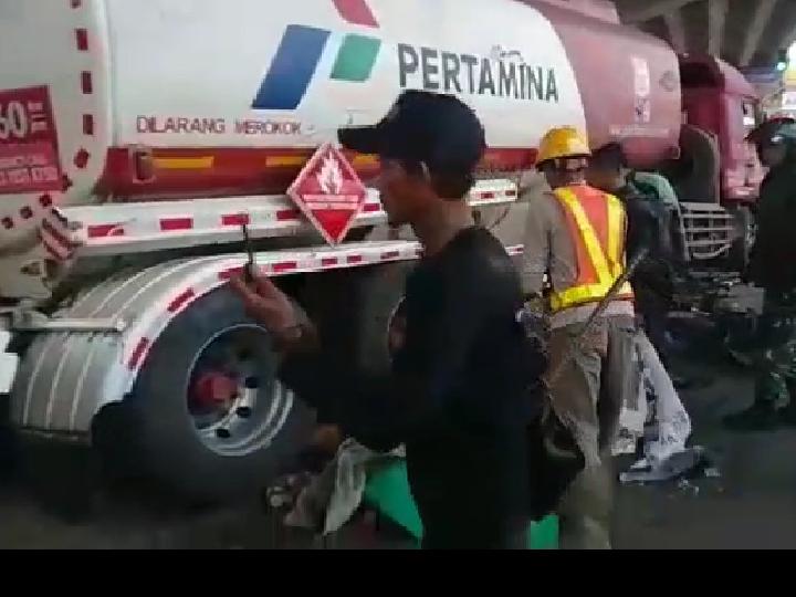 Kecelakaan Horor Truk Pertamina di Bekasi Tewaskan 11 Orang