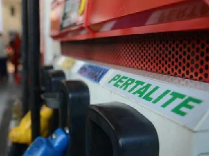 Pj Gubernur Sulbar Akmal akan Buat Surat Edaran Plat Merah Tak Boleh Gunakan BBM Pertalite