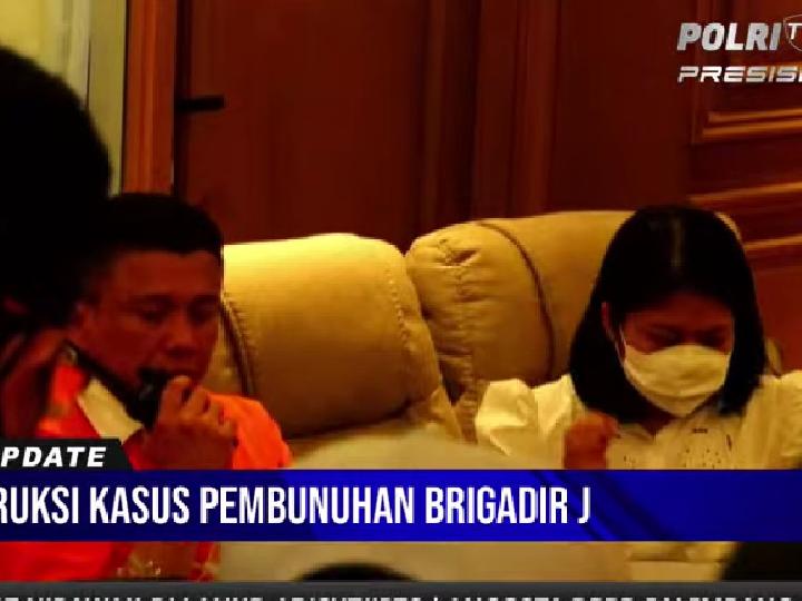 Rekonstruksi Kasus Brigadir J, Ferdy Sambo Panggil Ajudan Pakai HT