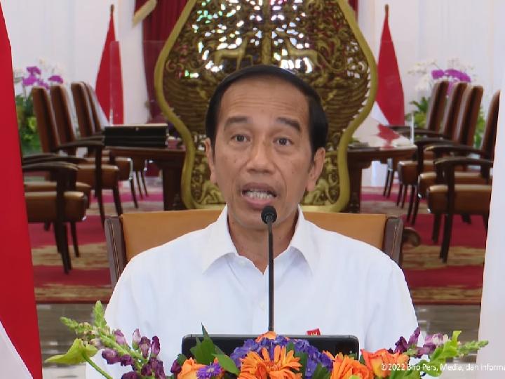 Jokowi: Saya Sebetulnya Ingin Harga BBM di Dalam Negeri Tetap Terjangkau