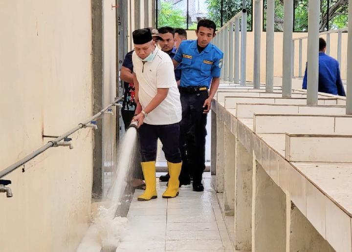 Pasar Rakyat Manggeng Abdya Bersih, Pj Bupati: Sudah Bisa Ditempati dan Gratis