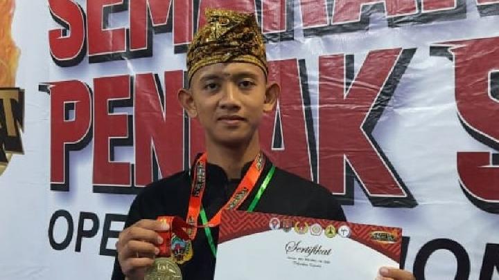 Siswa MTsN 1 Pati Juara 1 Nasional Pencak Silat Tunggal Putra SPOC