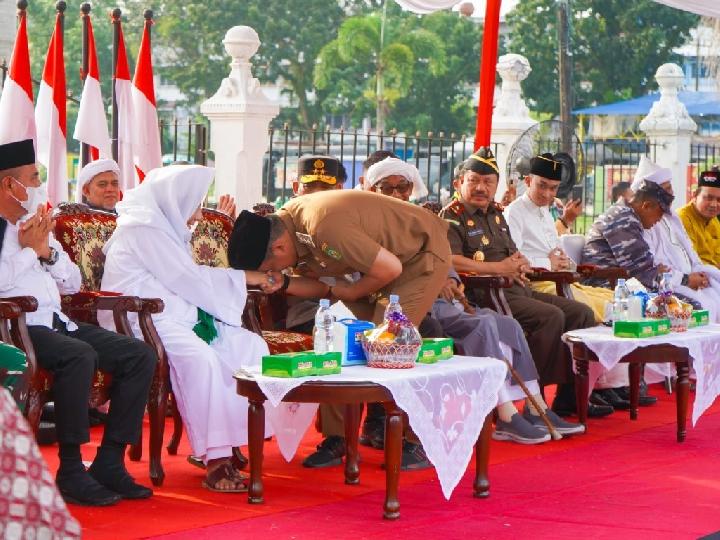 Kirab Merah Putih di Medan, Bobby Nasution Ajak Keragaman Makin Diperkokoh