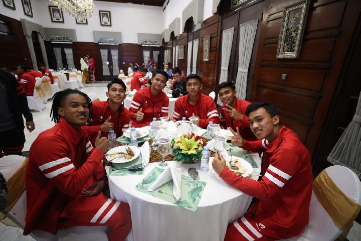 Lolos ke Final Piala Asia U-20, Timnas Diundang Makan Malam Wali Kota Surabaya