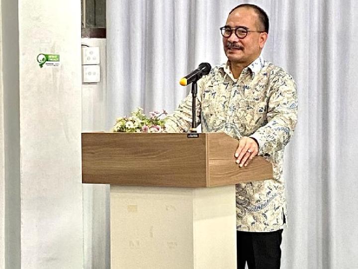 Opini Firman Jaya Daeli: Pembangunan Kelembagaan Politik dan Penguatan Kualitas Otonomi Daerah