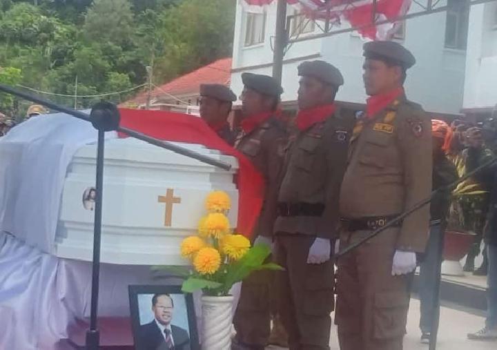 Jenazah Obed Nego Depparinding Akhirnya Tiba di Mamasa