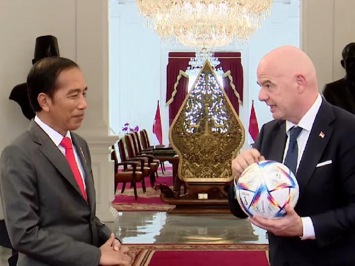 Janji Presiden FIFA untuk Kebangkitan Sepak Bola Indonesia